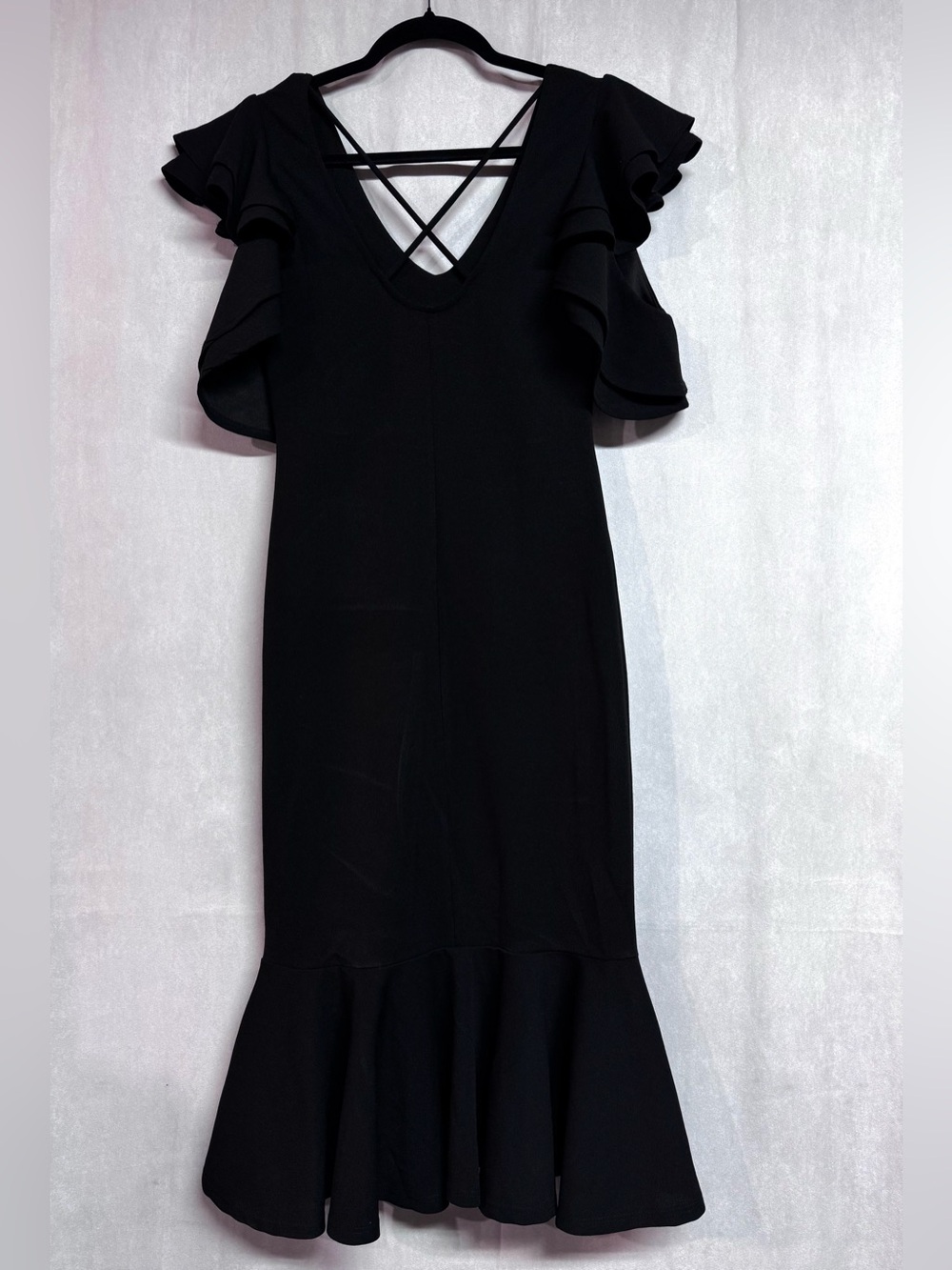 Black Ruffle Sleeve V-Neck Midi Dress - Picture 2 of 4